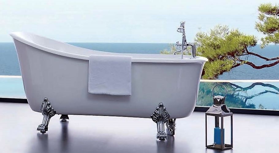 clawfoot-white-bathtub